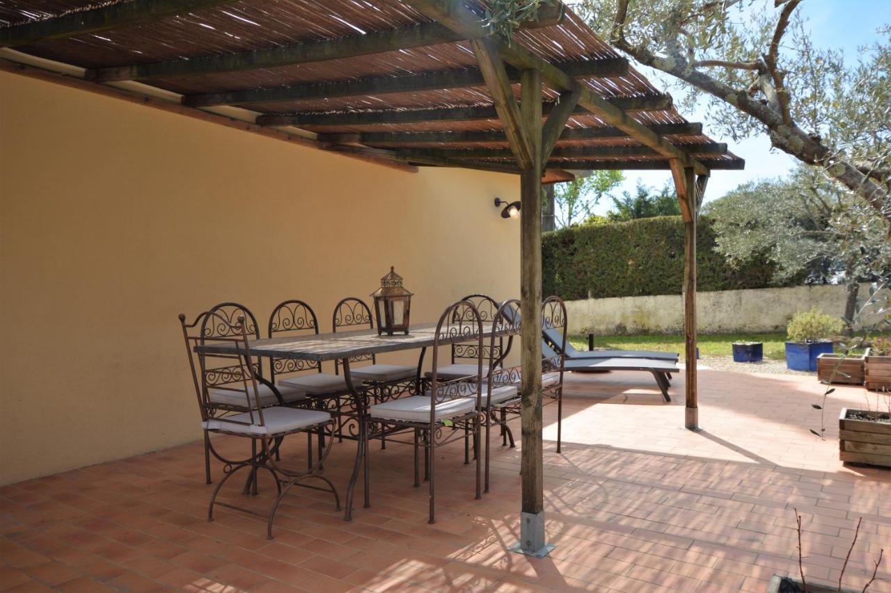 Villa In Comps With Private Pool And Airco Luaran gambar